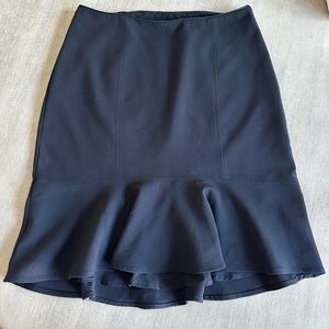 White House Black Market Black Pencil flare knee length Skirt 6 EUC